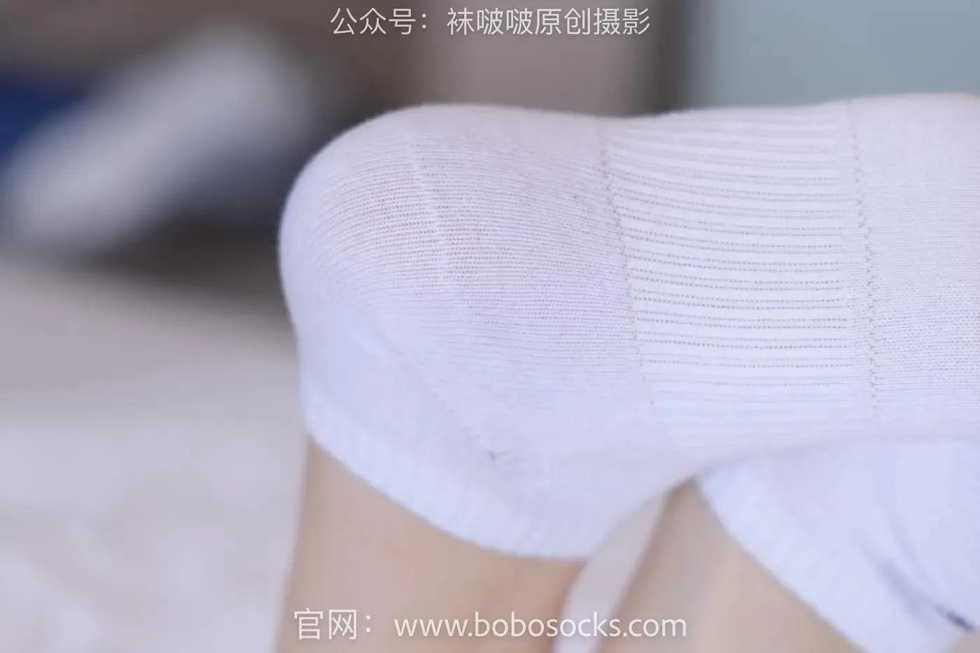 [BoBoSocks袜啵啵]NO.136 小甜豆-高跟长靴、白棉袜、裸足 [200P]插图6